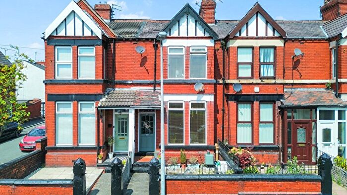 3 Bedroom Terraced House For Sale In Windle Street, St. Helens, WA10