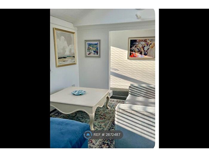 2 Bedroom Bungalow To Rent In Stanstead Road, Rush Green, Hertford, SG13