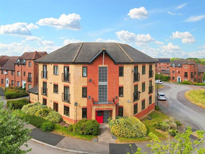2 Bedroom Apartment For Sale In Exbury Lane, Westcroft, Milton Keynes, MK4