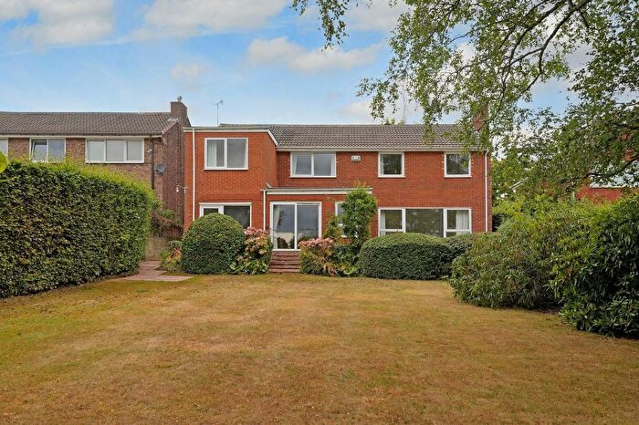 4 Bedroom Detached House For Sale In Stafford Drive, Moorgate, Rotherham, S60