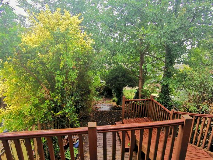 3 Bedroom Terraced House To Rent In Riley Road, Brighton, BN2