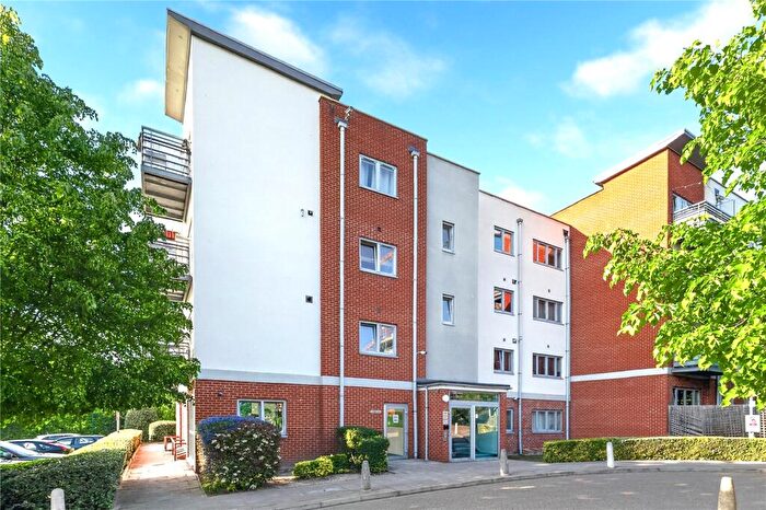 1 Bedroom Flat To Rent In Hawker Place, Walthamstow, E17