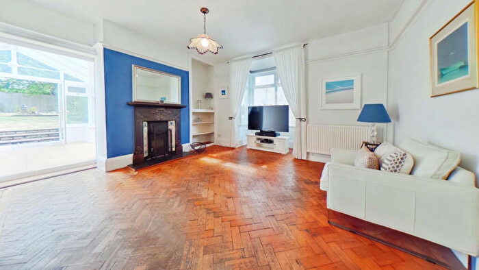 3 Bedroom Detached House For Sale In Kingswood House, East Street, Llantwit Major, CF61