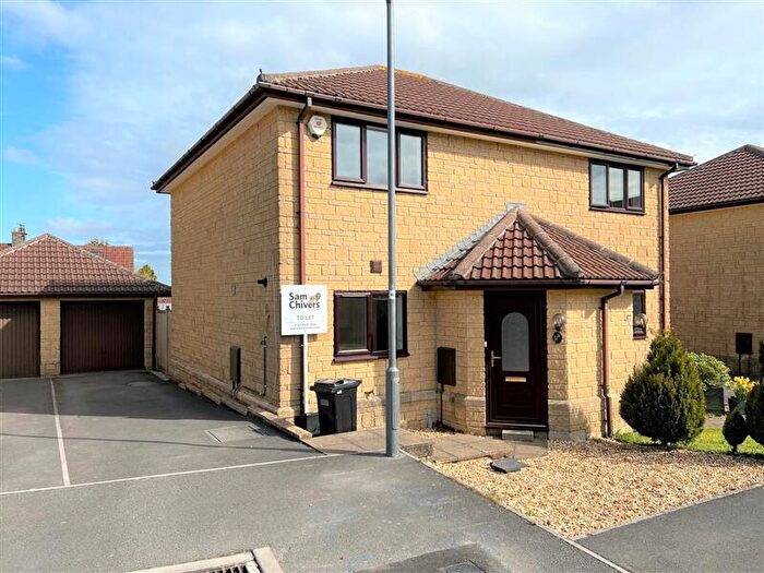 2 Bedroom Semi-Detached House To Rent In St. Juliens Close, Paulton, BS39