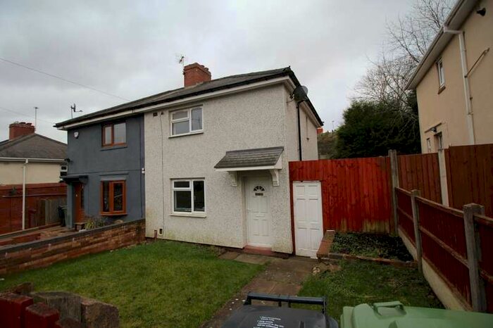 2 Bedroom Semi-Detached House To Rent In Green Park Road, Dudley, West Midlands, DY2