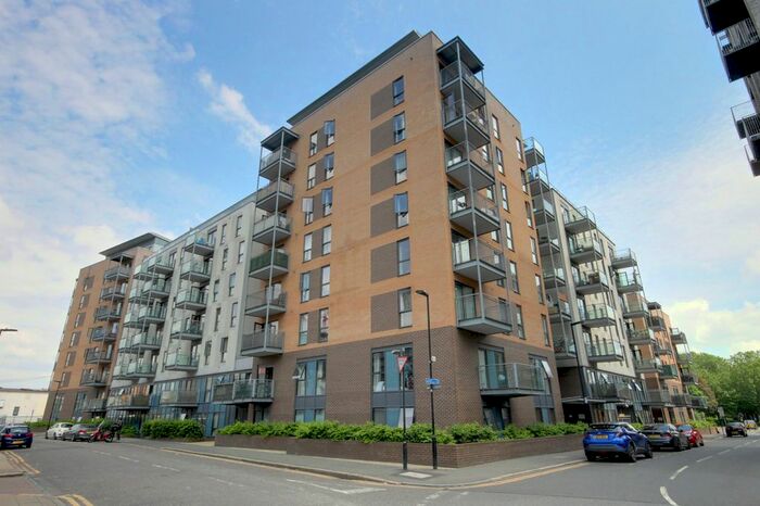 2 Bedroom Flat To Rent In Mercury House, Jude Street, E16