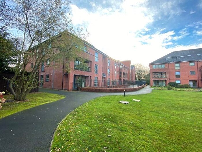 2 Bedroom Flat To Rent In Merryfield Grange, Bolton, BL1