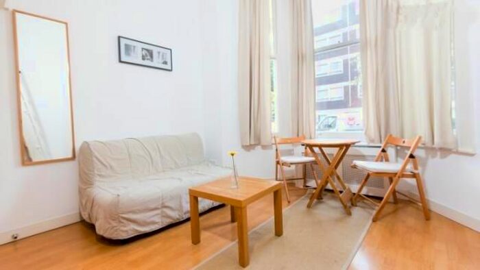 Studio To Rent In Fairholme Road, West Kensington, London, W14