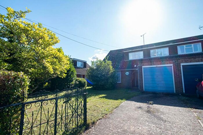 3 Bedroom Semi-Detached House For Sale In Lewson Street, Norton, ME9