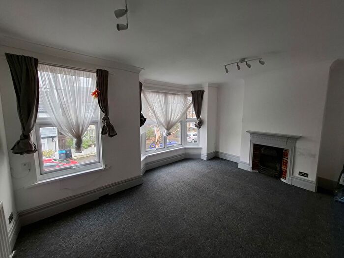 1 Bedroom Flat For Sale In Flat, Lebanon Road, Croydon, CR0