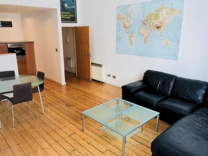 1 Bedroom Apartment To Rent In Vassali House, Central Road, Leeds City Centre, LS1