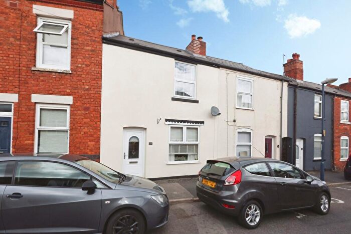 1 Bedroom Terraced House For Sale In Ivy Road, Stirchley, Birmingham, B30