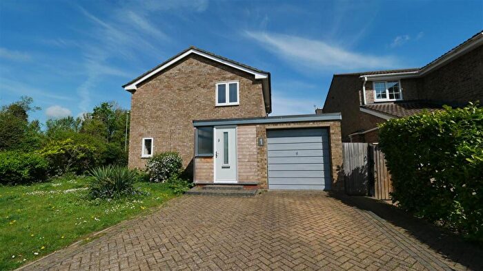 4 Bedroom Detached House To Rent In Pettis Road, St Ives, PE27