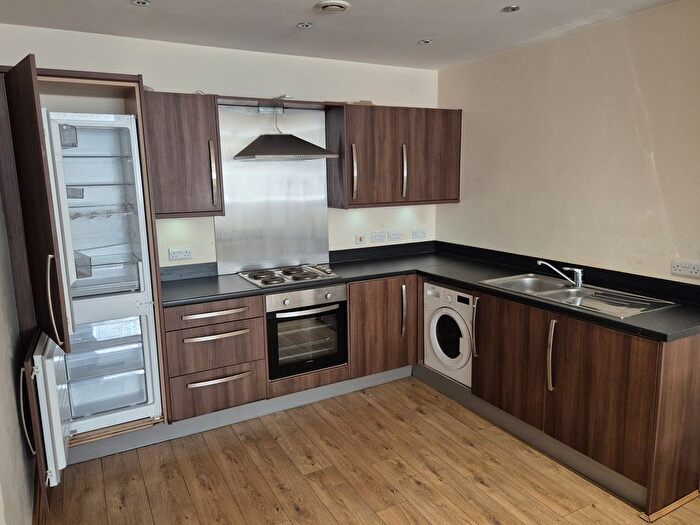 2 Bedroom Flat To Rent In East Float Quay, Dock Road, Birkenhead, Merseyside, Uk, CH41
