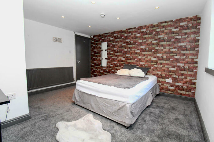 5 Bedroom Terraced House To Rent In Grimthorpe Terrace, LS6