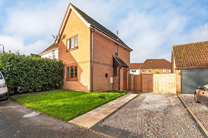 2 Bedroom Semi Detached House For Sale In Chestnut Close, Brandon, IP27