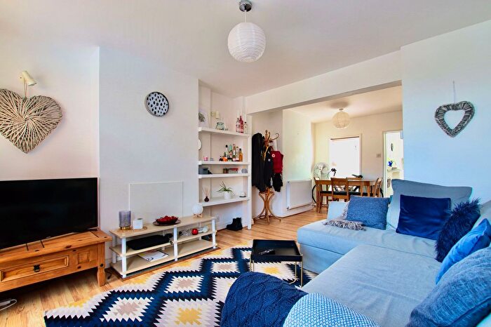 2 Bedroom Property To Rent In Nile Street, Norwich, NR2