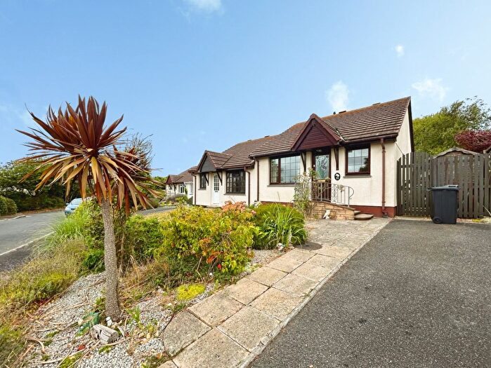 2 Bedroom Semi Detached Bungalow For Sale In Gwarth An Dre, Hayle, TR27
