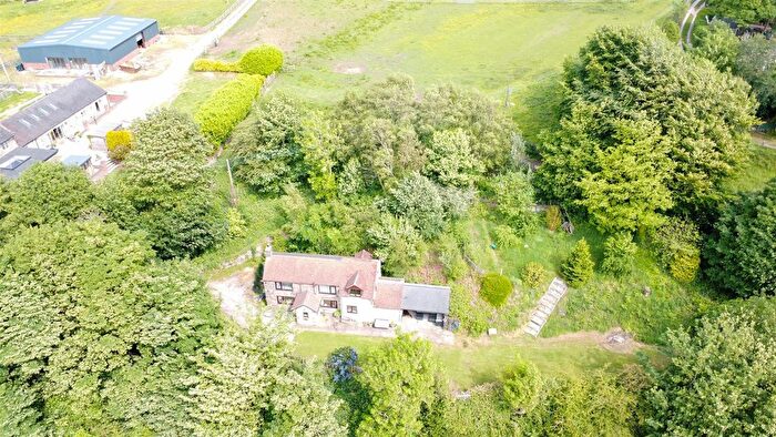 3 Bedroom Detached House For Sale In Red Lane, Light Oaks, ST2