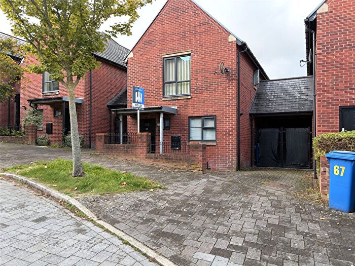 3 Bedroom Detached House To Rent In Lavender Way, Sheffield, S5
