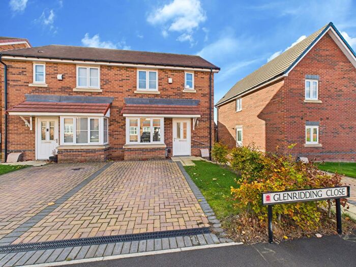 2 Bedroom Semi Detached House For Sale In Glenridding Close, Gateshead, NE9