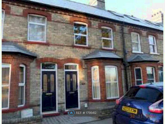 3 Bedroom Terraced House To Rent In Mill Road, Cambridge, CB1