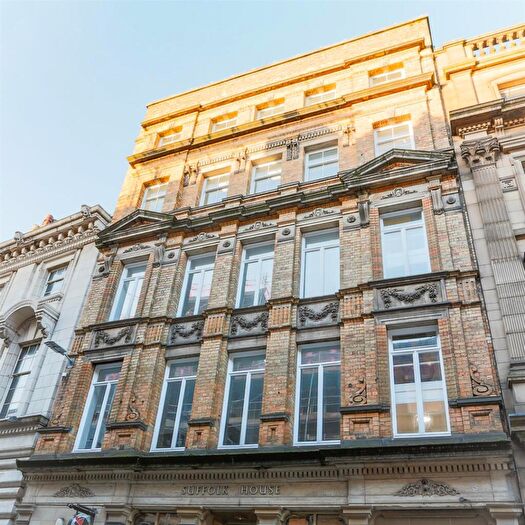 2 Bedroom Apartment For Sale In Silver Street, Hull, HU1
