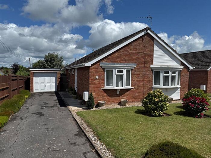 2 Bedroom Detached Bungalow For Sale In Craddock Road, Newent, GL18