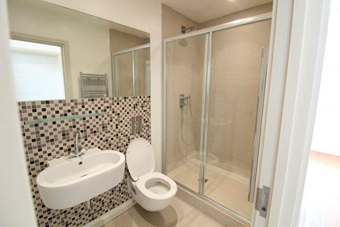 2 Bedroom Apartment To Rent In Richmond Terrace, BN2