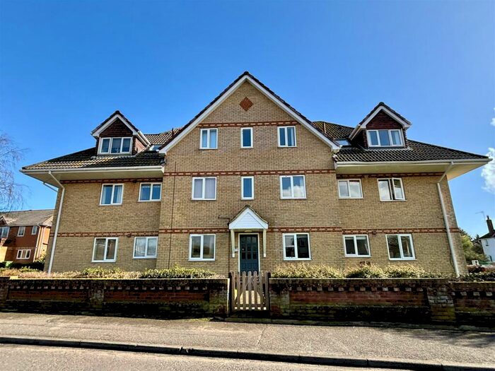 2 Bedroom Apartment To Rent In Lulworth Close, Hamworthy, BH15