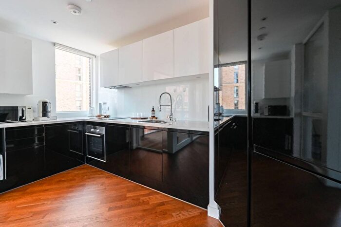 2 Bedroom Flat For Sale In Discovery Tower, Canning Town, London, E16
