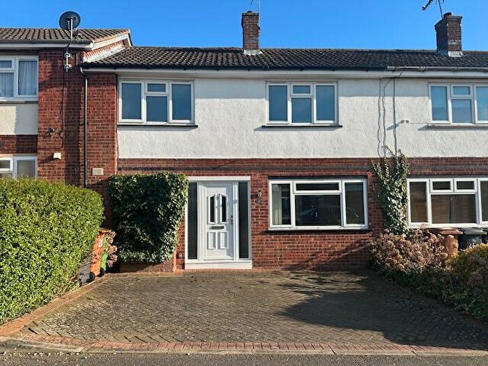 3 Bedroom House To Rent In Shakespeare Road, Wellingborough, NN8