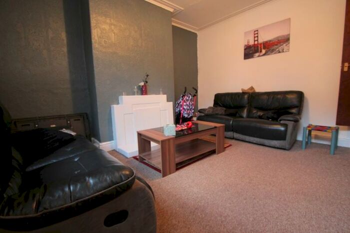 2 Bedroom Terraced House To Rent In Harold Road, Hyde Park, Leeds, LS6