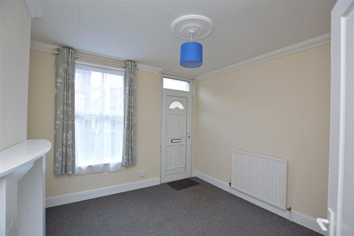 3 Bedroom End Of Terrace House To Rent In Marlborough Road, Norwich, NR3