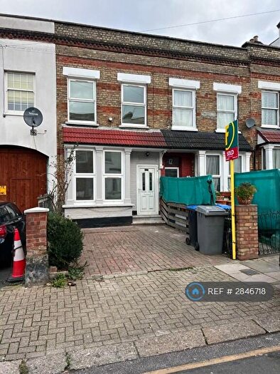 4 Bedroom Semi Detached House To Rent In Rucklidge Avenue, London, NW10