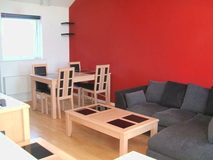 2 Bedroom Flat To Rent In Dol Felin, North Cornelly, CF33