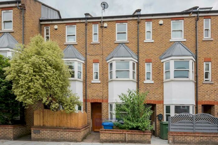 5 Bedroom Terraced House To Rent In Merrow Street, SE17