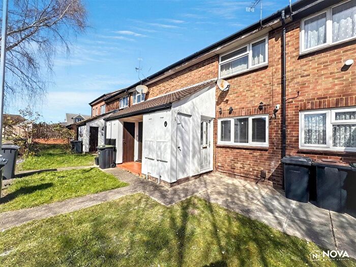 1 Bedroom Property To Rent In Enderby Road, Luton, LU3