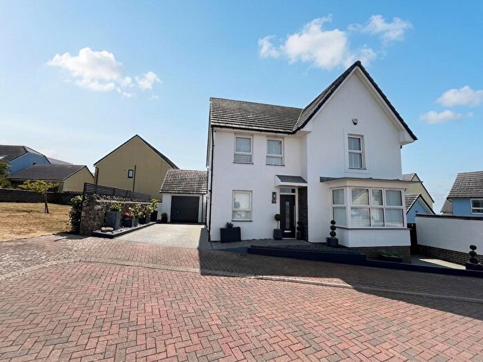 4 Bedroom Detached House For Sale In Crompton Way, Ogmore By Sea, Vale Of Glamorgan, CF32