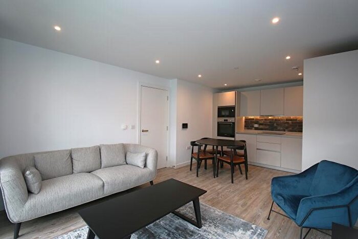 2 Bedroom Apartment For Sale In Potato Wharf Manchester, M3