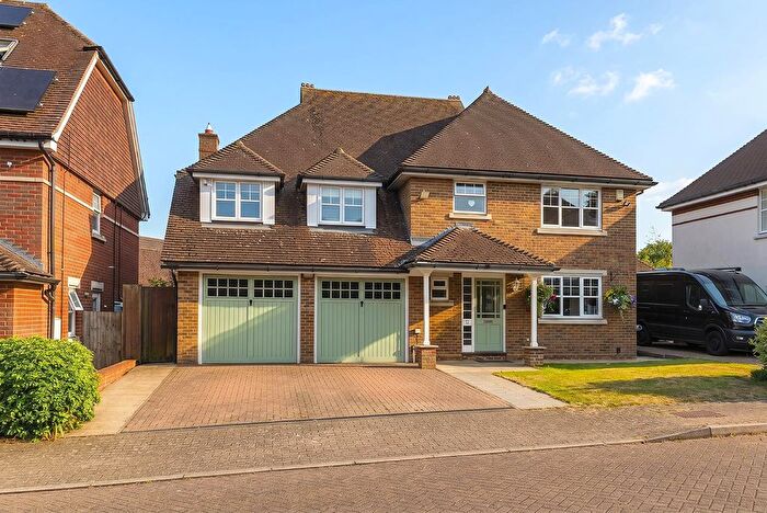 5 Bedroom Detached House For Sale In Admiral Way, Kings Hill, ME19