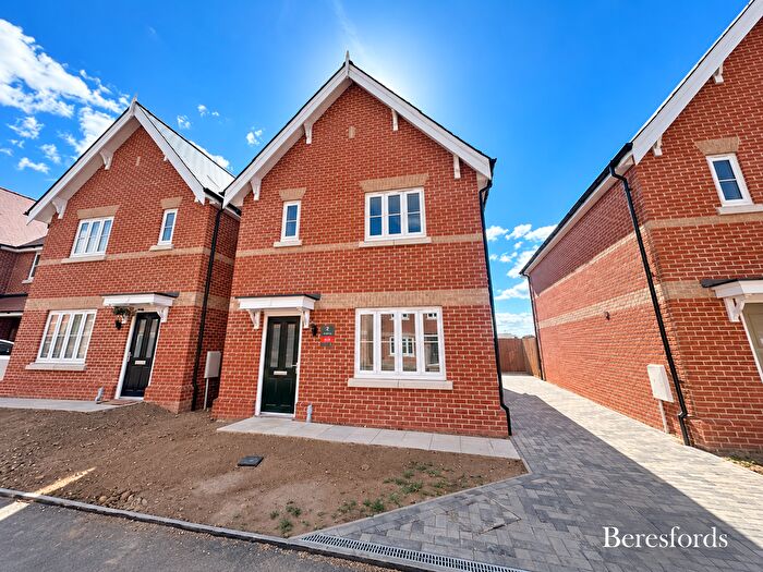 3 Bedroom Detached House To Rent In Angelina Avenue, Colchester, CO4
