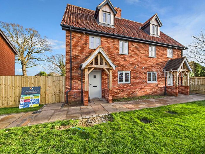 4 Bedroom Town House For Sale In Queen Street, Stradbroke, IP21