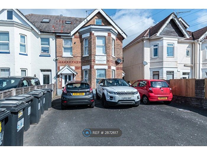 Studio To Rent In Westby Road, Bournemouth, BH5