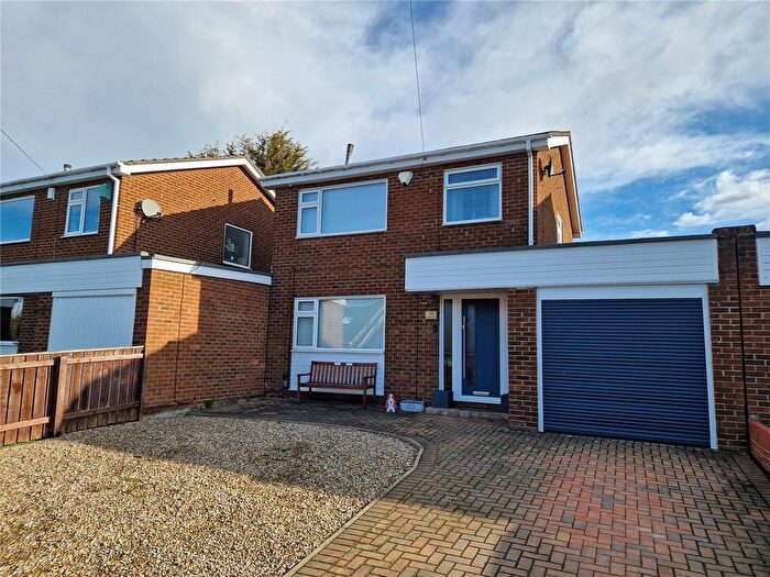 3 Bedroom Link Detached House For Sale In Marsham Close, Newcastle Upon Tyne, Tyne And Wear, NE15