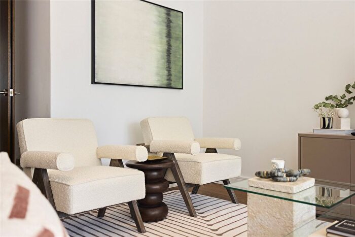 2 Bedroom Flat To Rent In Bayswater Road, London, W2