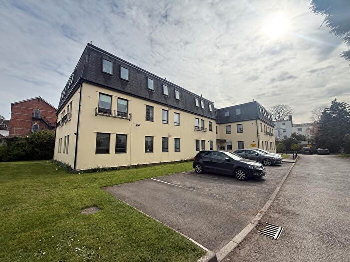 1 Bedroom Flat To Rent In Bathville Mews, Cheltenham, GL53