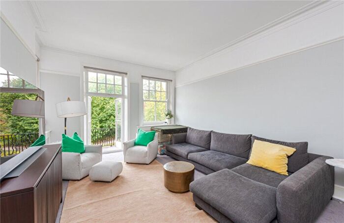 3 Bedroom Apartment For Sale In Park Mansions, Prince Of Wales Drive, London, SW11