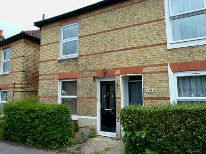2 Bedroom End Of Terrace House To Rent In Godstone Road, Caterham Valley, CR3