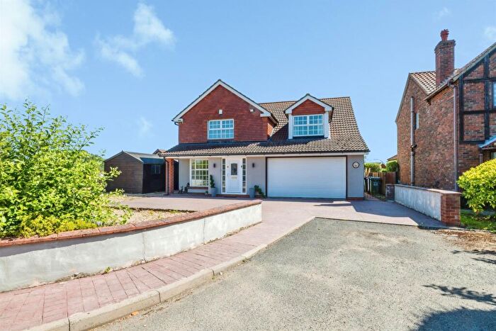 3 Bedroom Detached House For Sale In High Street, Kexby, Gainsborough, DN21